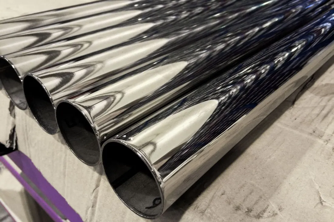 Vyleštěné nerezové trubky